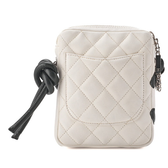 Chanel Cambon Matelasse Calfskin Shoulder Bag White Black Chain - Picture 3 of 9